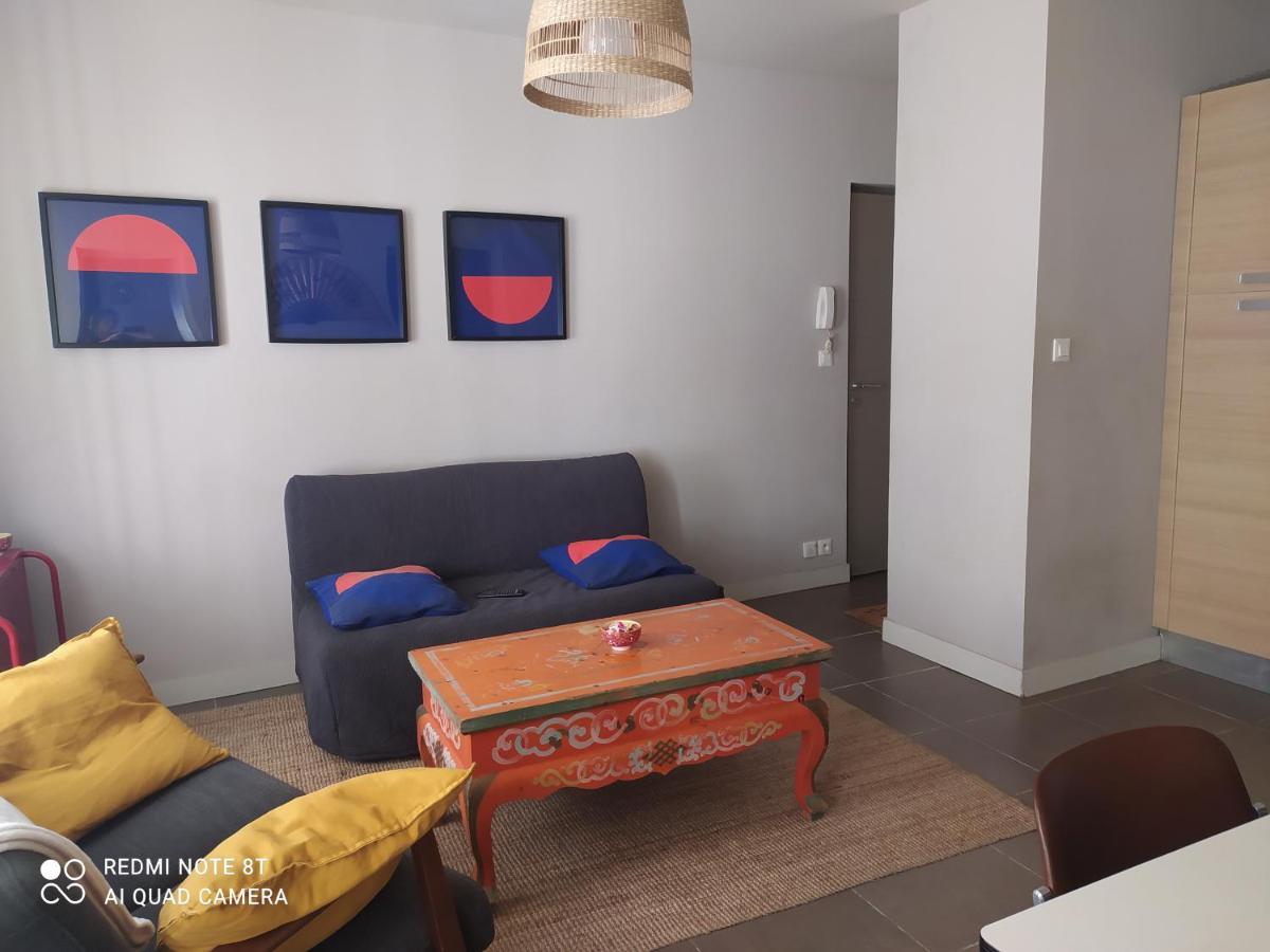 Bel Appartement Dans Centre Historique Авиньон Екстериор снимка
