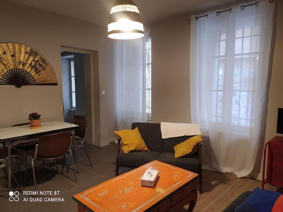 Bel Appartement Dans Centre Historique Авиньон Екстериор снимка